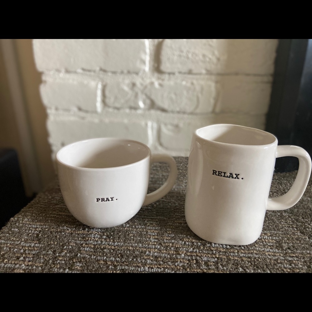 Rae Dunn mugs